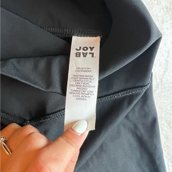 Joy Lab biker shorts - Picture 3 of 3